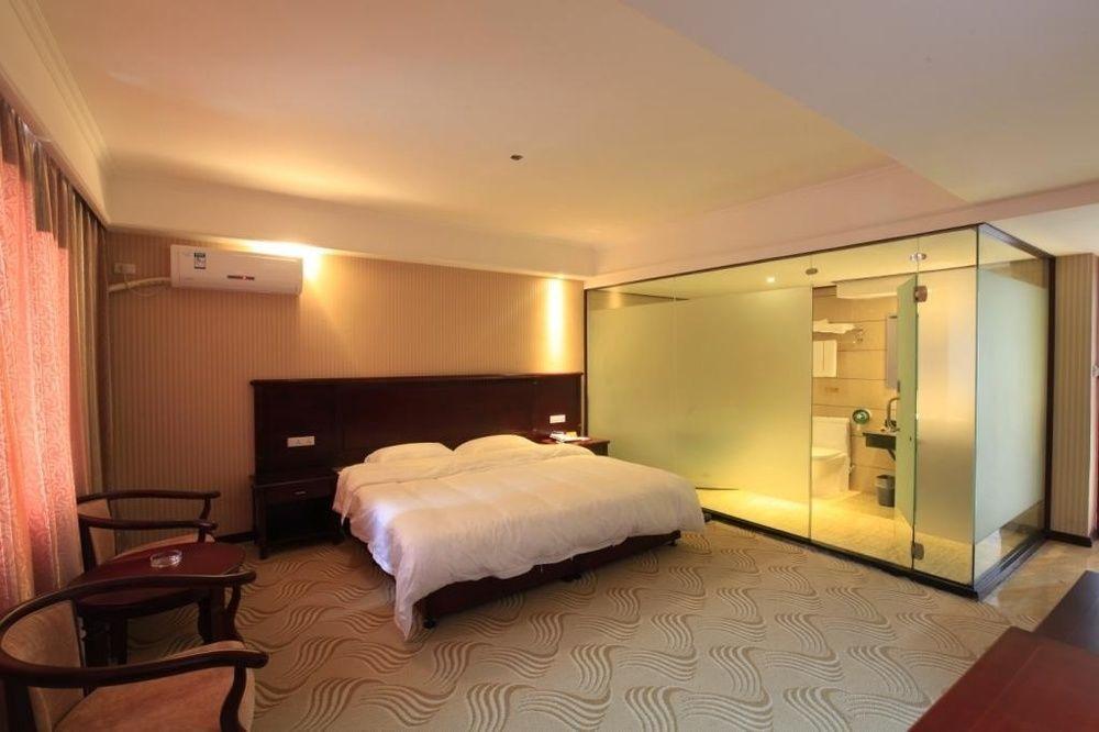 Yangshuo Hua Xiang Man Ting West Street Hotel Esterno foto