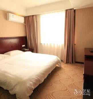 Yangshuo Hua Xiang Man Ting West Street Hotel Esterno foto