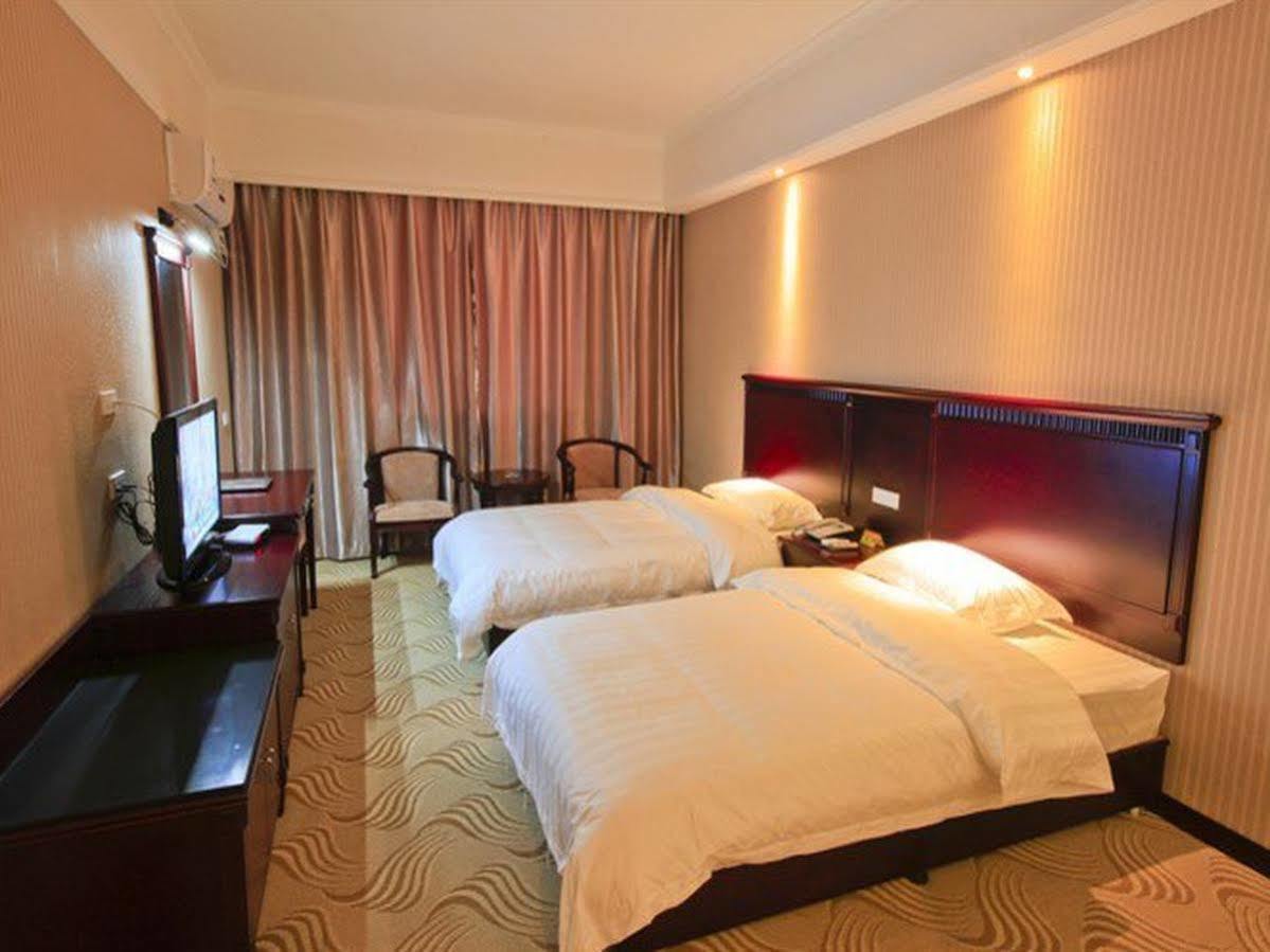 Yangshuo Hua Xiang Man Ting West Street Hotel Esterno foto