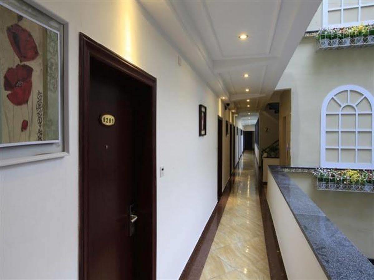 Yangshuo Hua Xiang Man Ting West Street Hotel Esterno foto